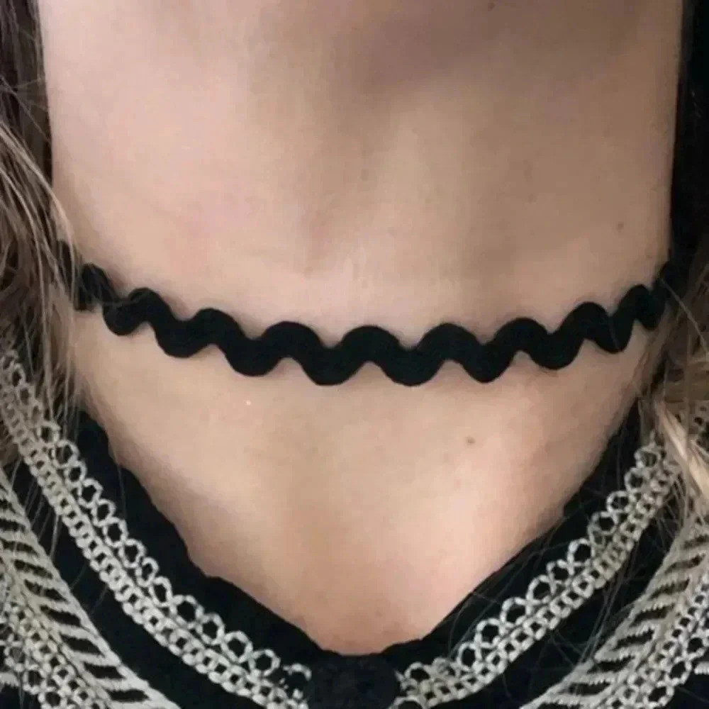 7 Gorgeous Victorian Vampire Goth Halloween Chokers Set 2 - Picture 5 of 9